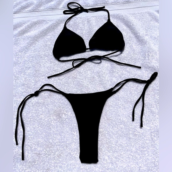 String Bikini Size L. Black String Tie bikini bottom and top. - Picture 2 of 4